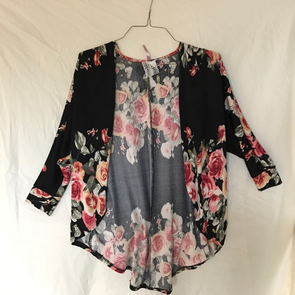 Mid-Sleeve Cardigan