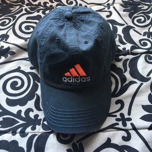 💥 Adidas Cap.