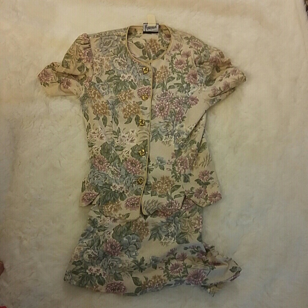 Skirt and blouse