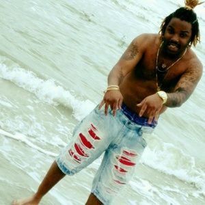 Meet your Posher, Braxton