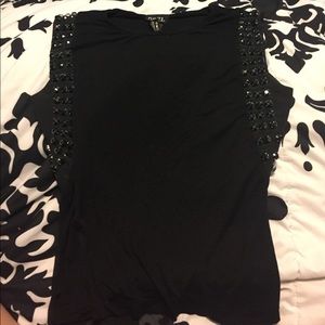 Black capped sleeve shirt