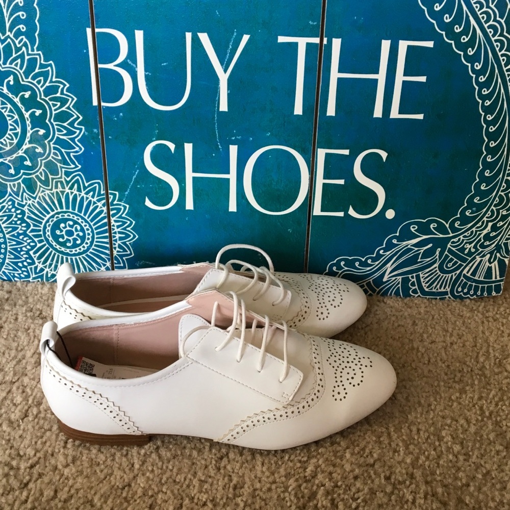 ZARA NEW W TAG TRAFALUC WHITE TIE GATSBY SHOE 61/2 - Picture 4 of 8