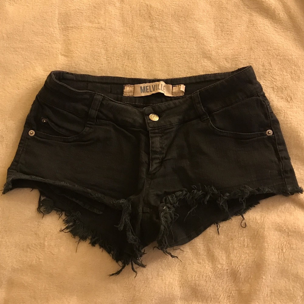 BLACK BRANDY MELVILLE JEAN SHORTS