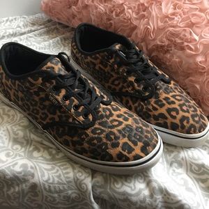 Authentic Slim Leopard Print Vans