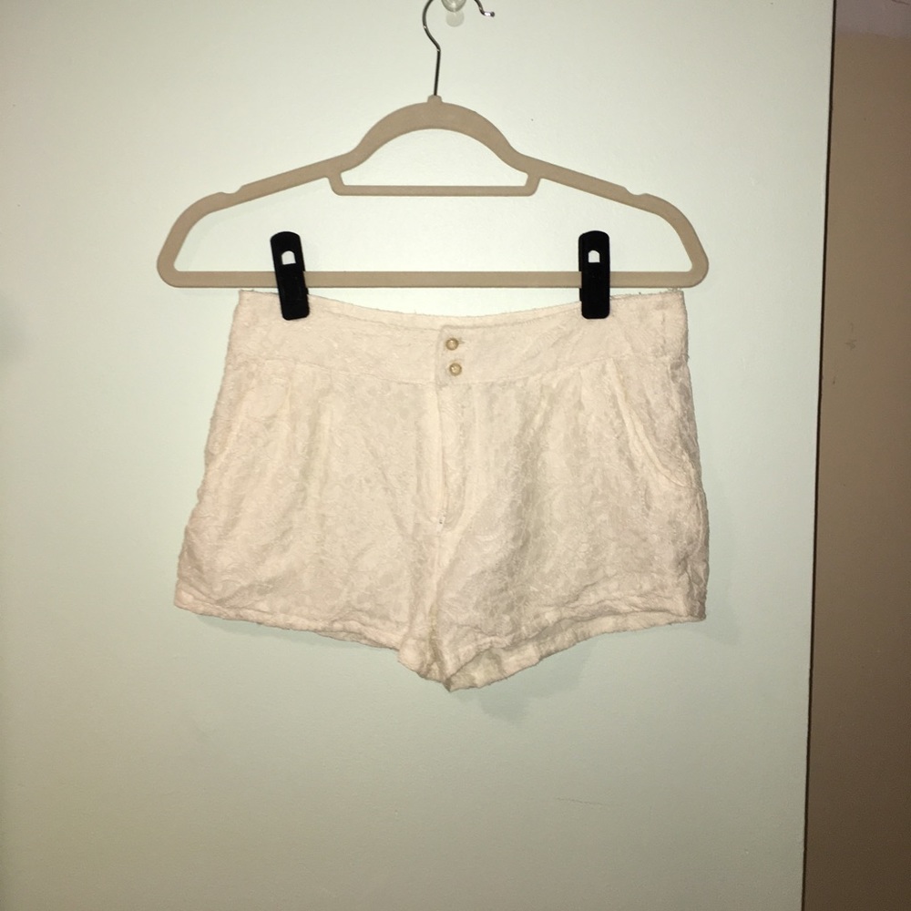 FOREVER 21 Lace Shorts