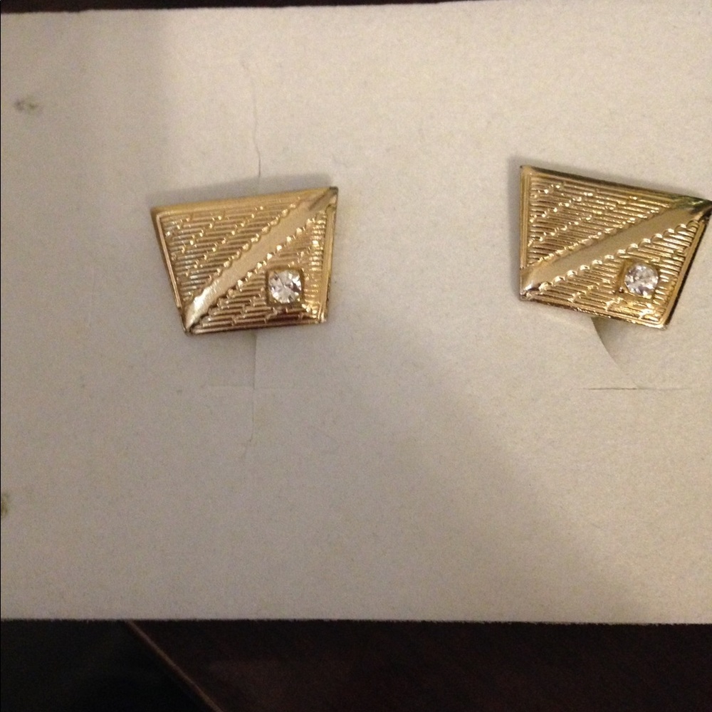 Cufflinks
