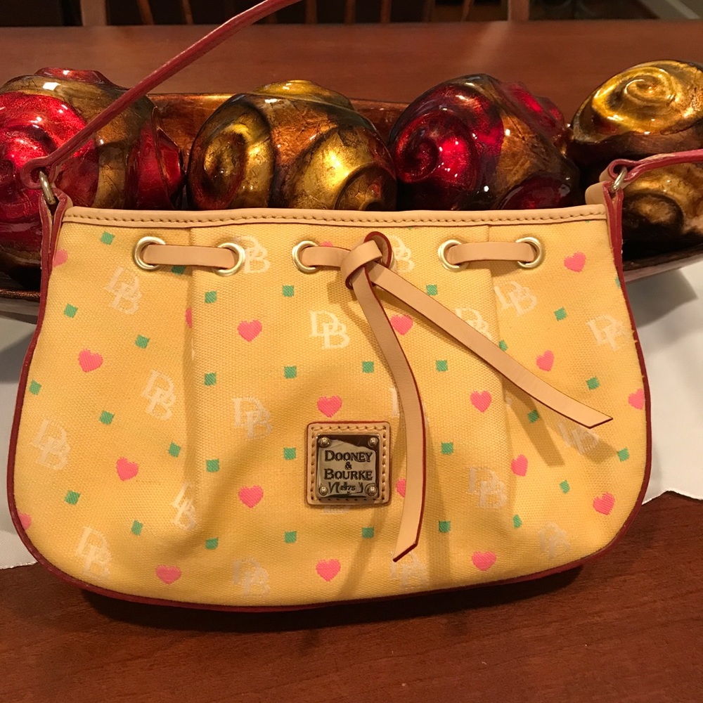 Dooney & Bourke Handbag