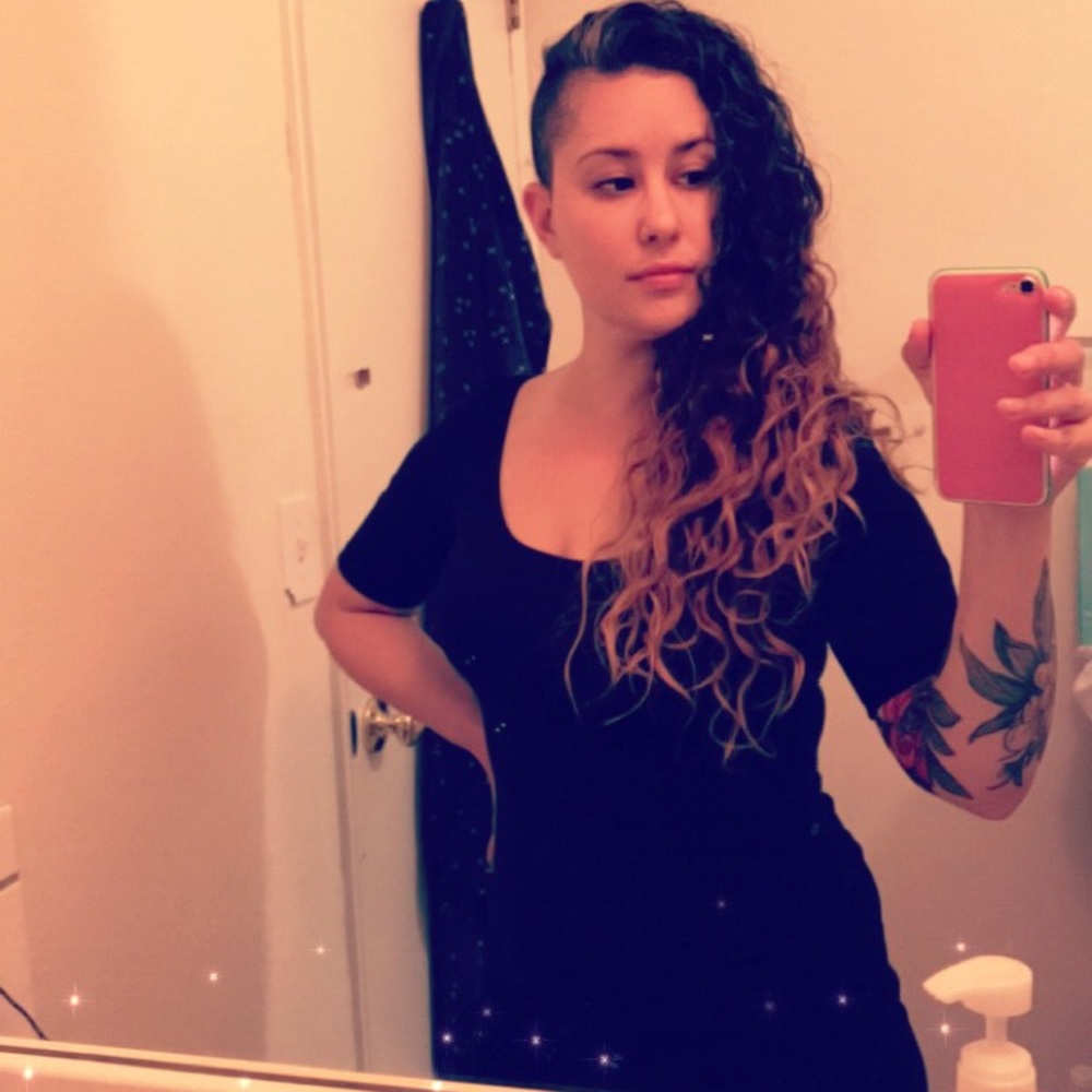 Meet your Posher, Maegan