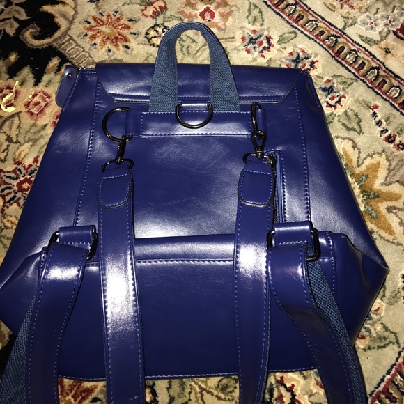 RETRO BLUE BACKPACK - Picture 5 of 8