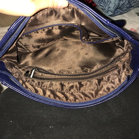 RETRO BLUE BACKPACK - Picture 7 of 8