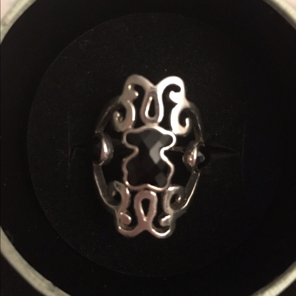Tous ring