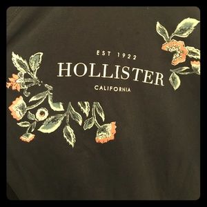 Hollister Navy Blue Sweatshirt