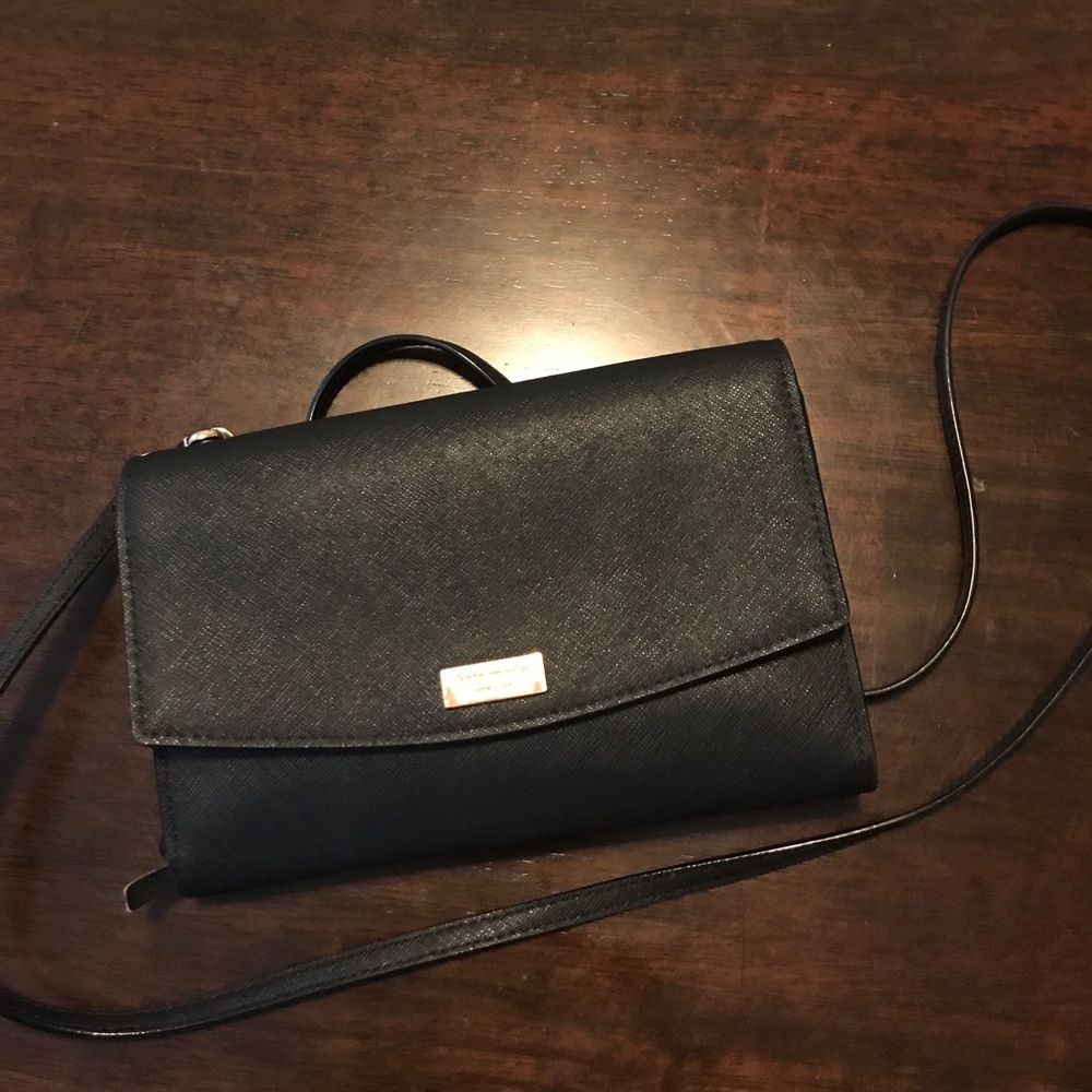 Kate Spade Crossbody Wallet
