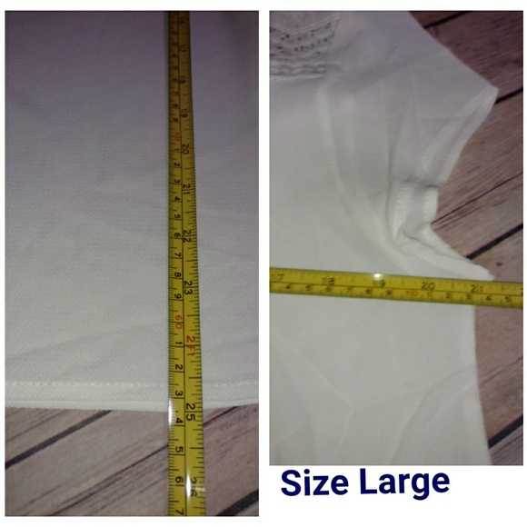 White Crocheted Short-Sleeved - Picture 6 of 8