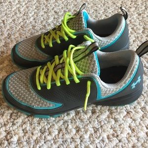 Under Armour tennis shoes
