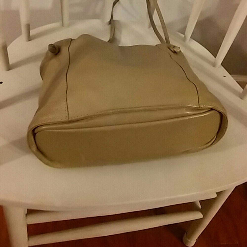 Purse - Picture 3 of 8