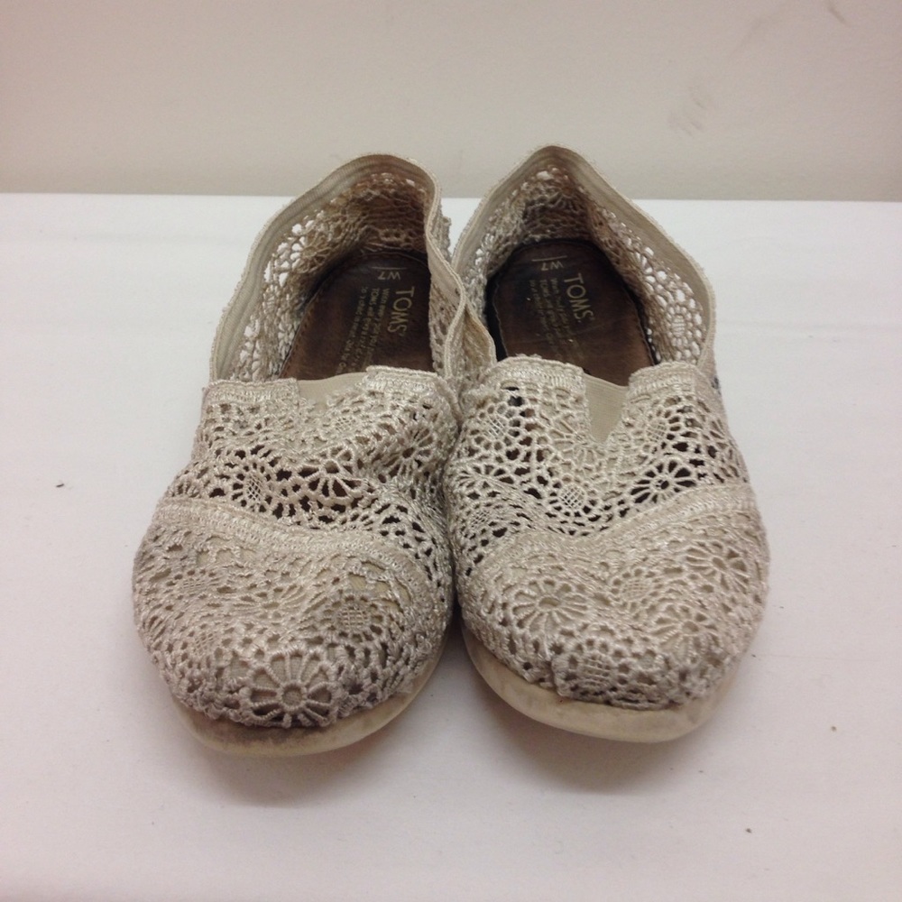 ⛔️DRASTICALLY REDUCED⛔️ Toms Lace Shoes