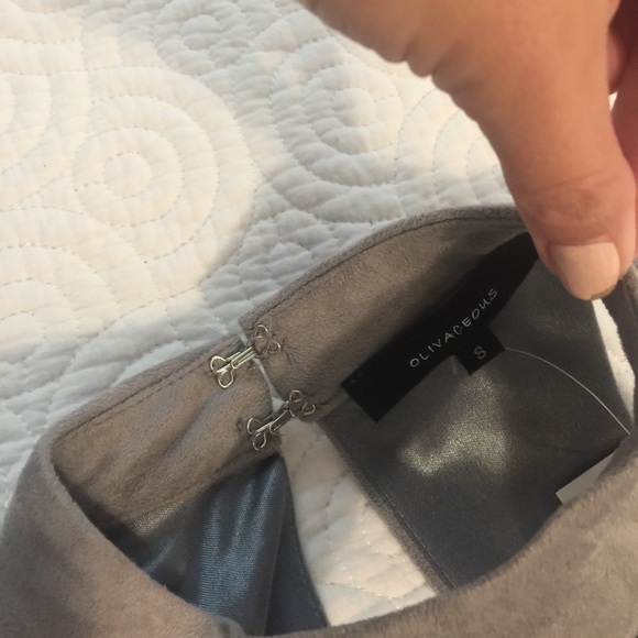 Halter Top - Picture 8 of 8