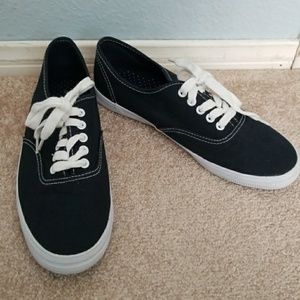 Citysneaks Navy Canvas Shoes