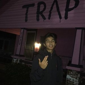 Meet your Posher, Adrian