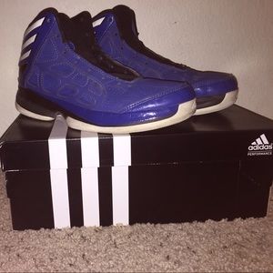 Basket ball shoes