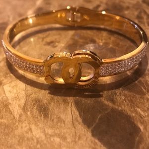 🔥😍😍CHANEL BRACELET🔥