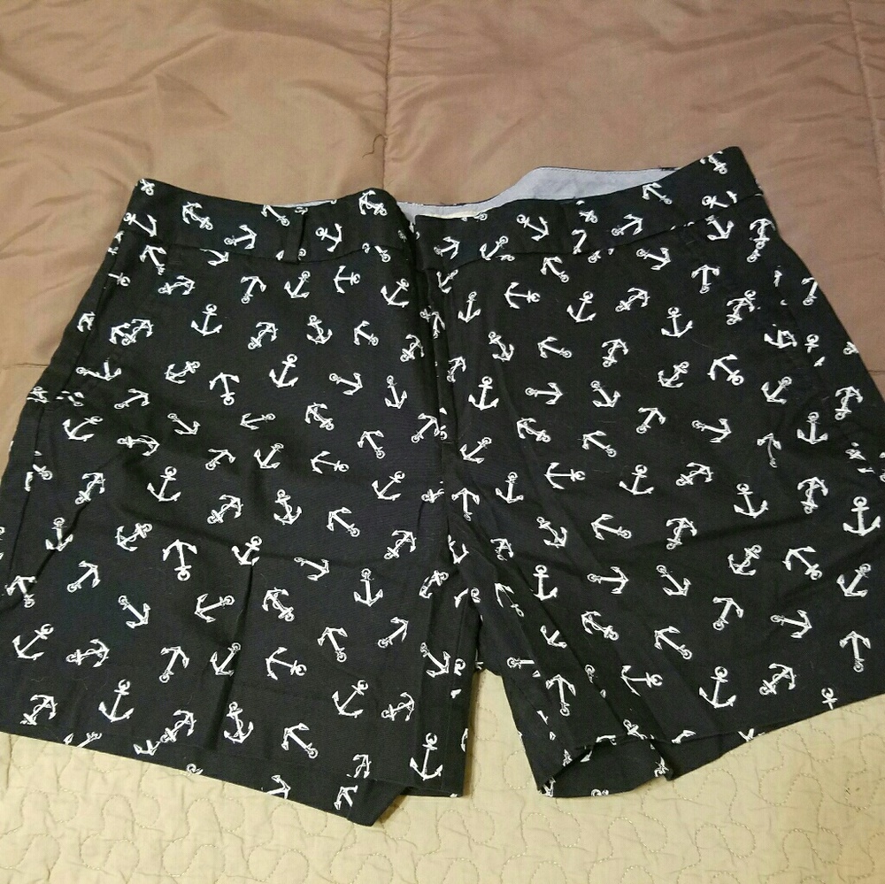 Banana Republic shorts nautical anchors size 14