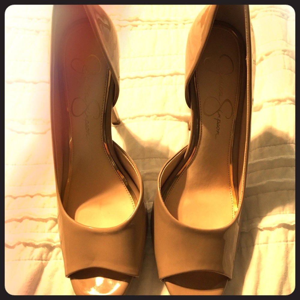 Jessica Simpson Nude Pumps