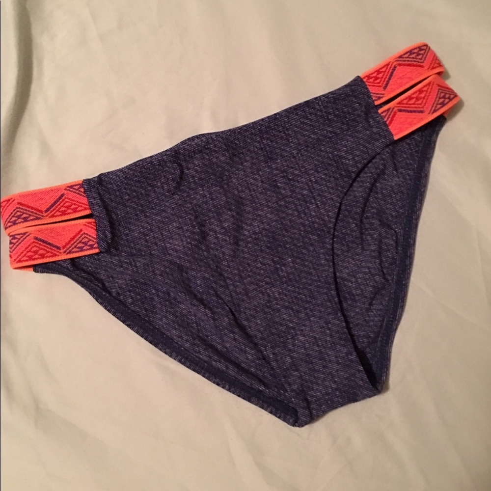 Bikini bottoms