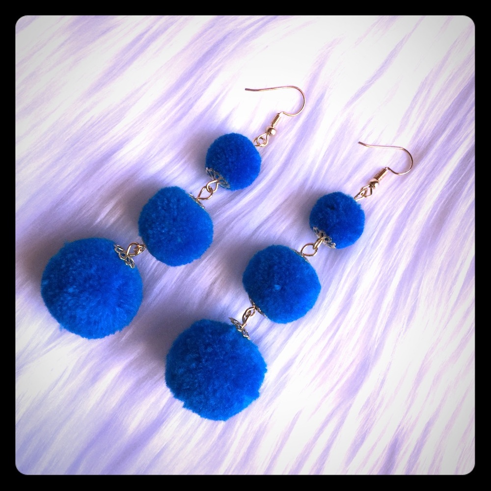NEW POM POM Earrings