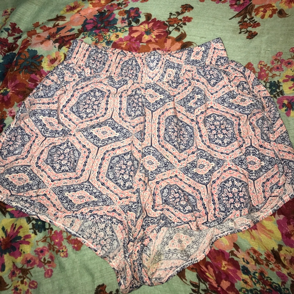 Loose Aztec shorts!