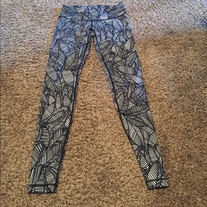 Lululemon workout pants