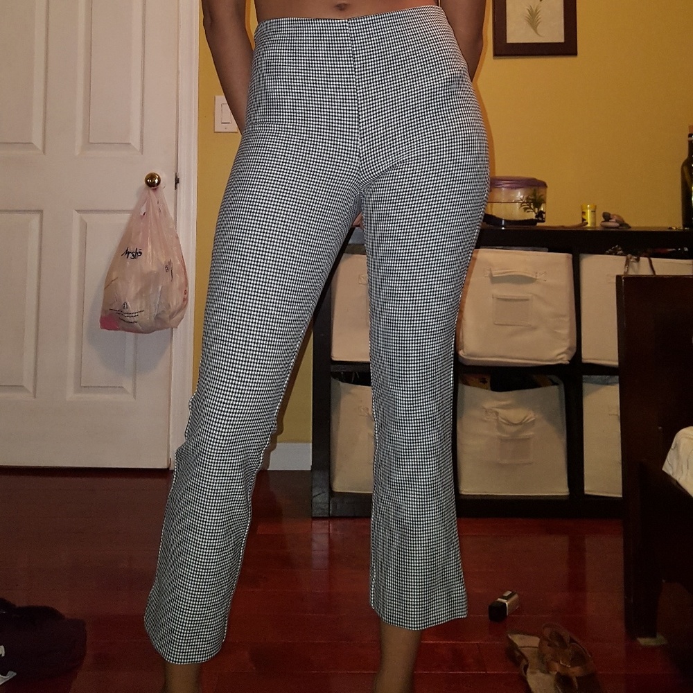 NWOT Zara high waist gingham capri
