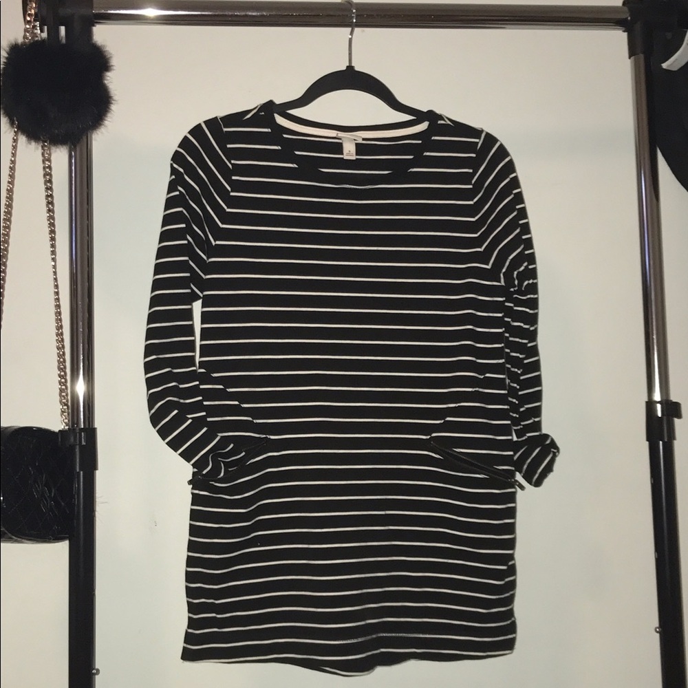 BRAND NEW Black and White Striped Tunic