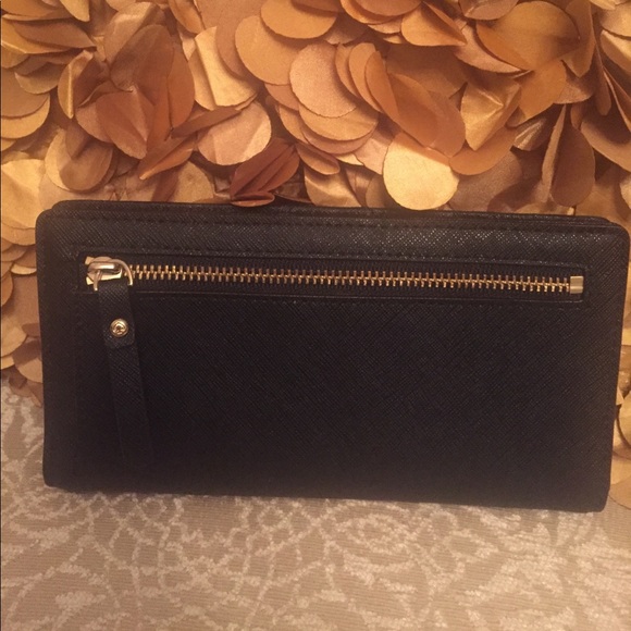 Kate Spade Wallet - Picture 3 of 3
