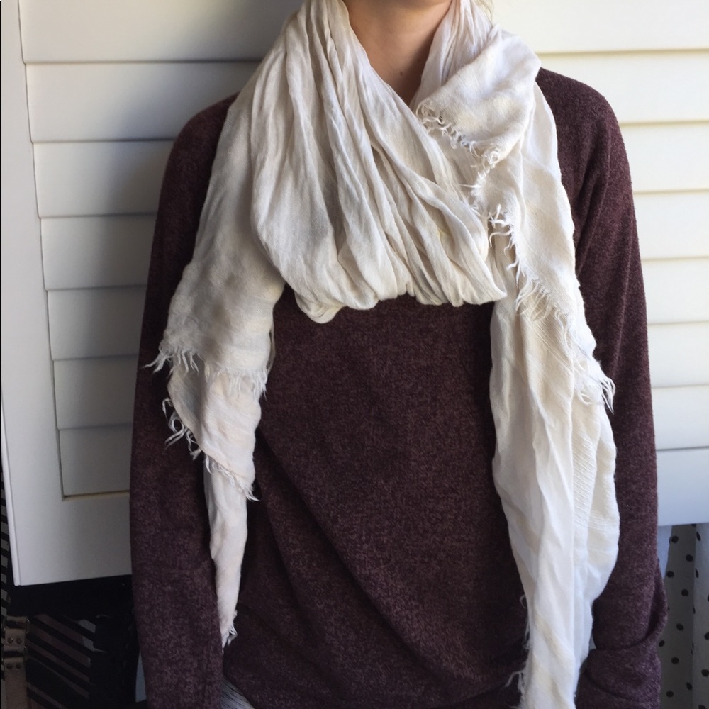 New Obey long sleeves sweater