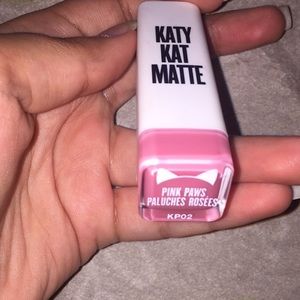 Katy Perry matte lip