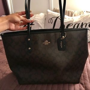 Coach Tote Purse