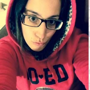 Meet your Posher, Ana