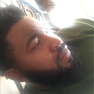 Meet your Posher, Joshua