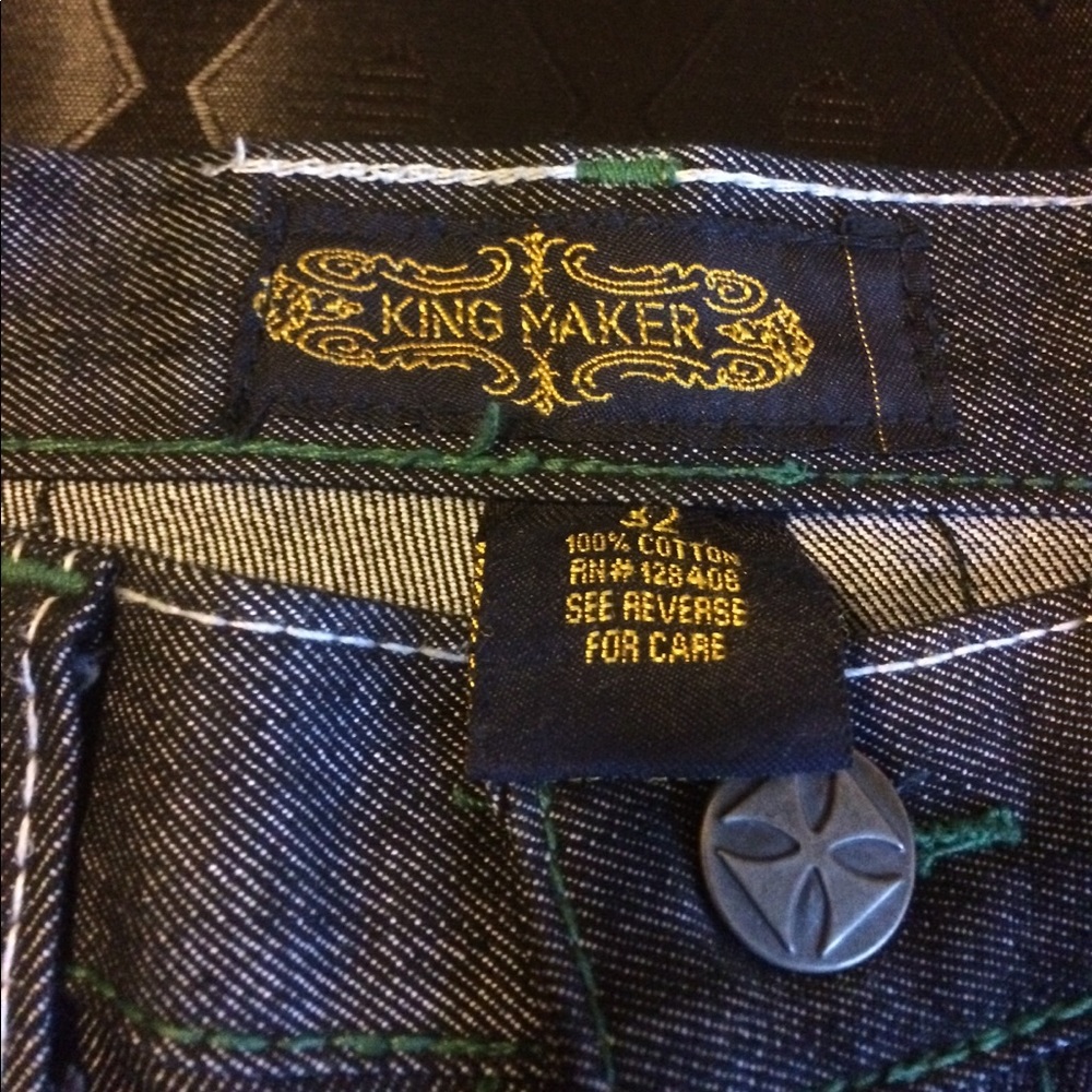 Jeans - Picture 2 of 3
