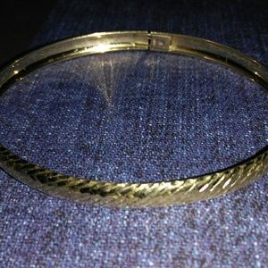 10k gold bangle bracket
