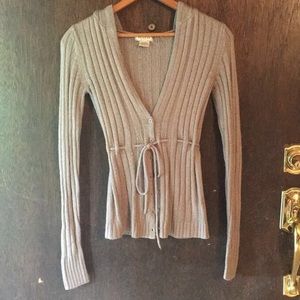 LIGHT Brownish Gray sweater!