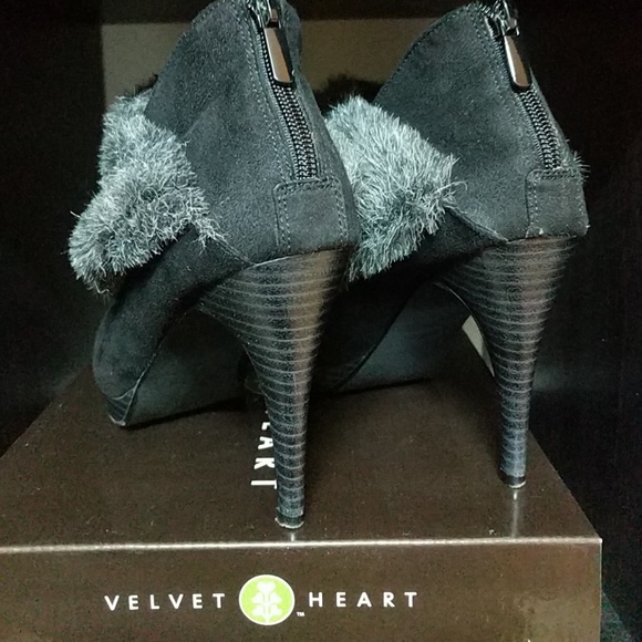 Boo-Boo Kitty - Picture 3 of 3