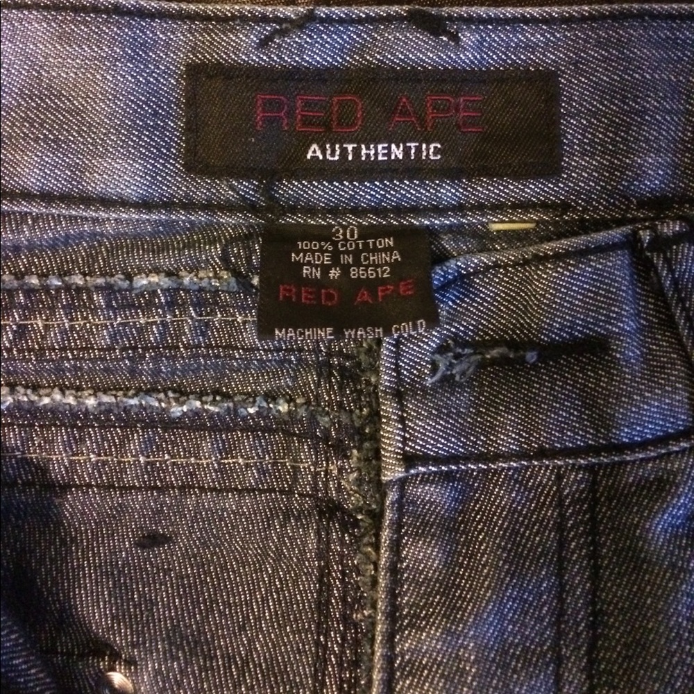 Jeans - Picture 2 of 3