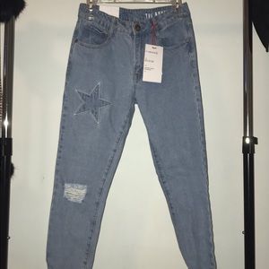 BRAND NEW Star Patch Boyfriend Jeans