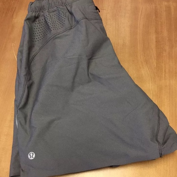lululemon athletica Other - Lululemon MENS gray shorts perforated mesh Sz L