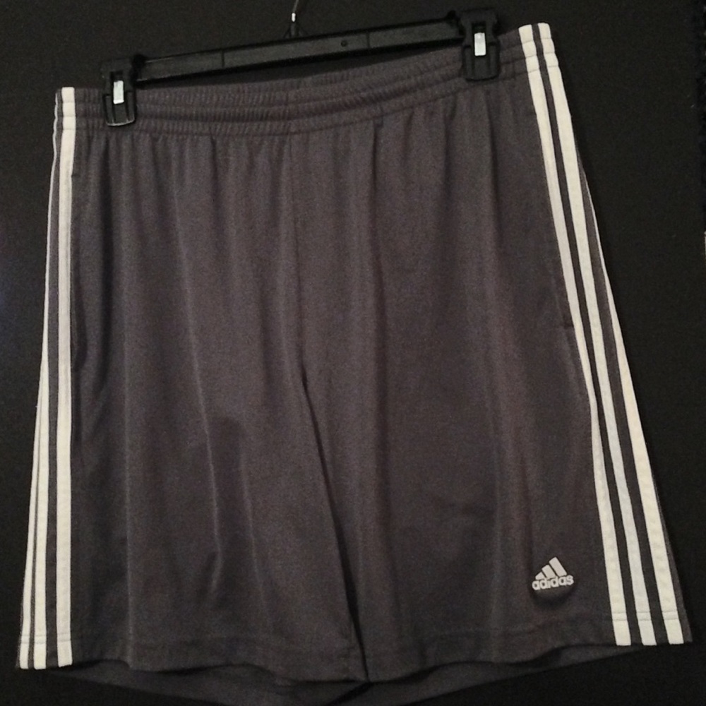 👧🏻 Men's Adidas Shorts
