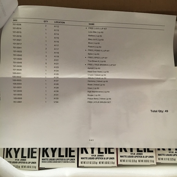 True Brown K Matte Lip Kit - Picture 3 of 7