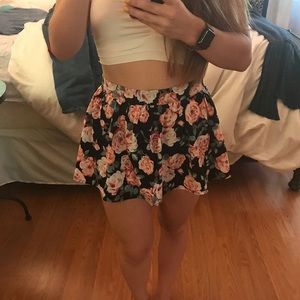 Floral mini skirt